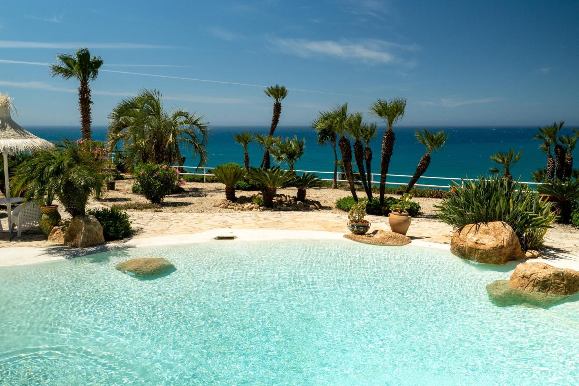 Casa Vacanze Verdemare Con Piscina Ribera Exterior photo